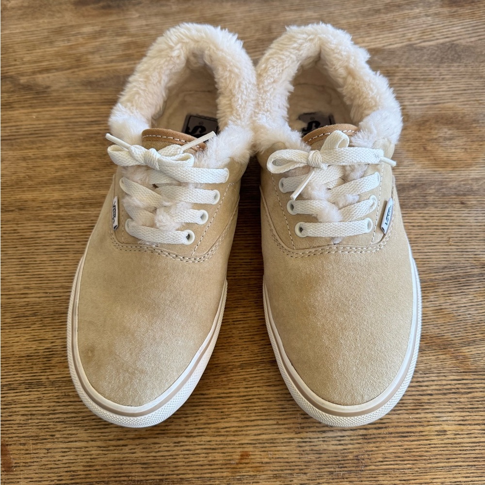 Vans Sherpa Lined Sneakers Beige Fits 6–6.5